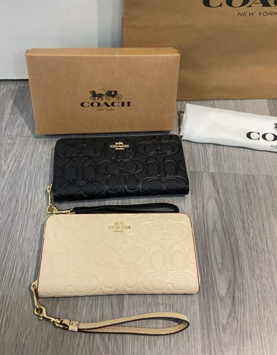 Picture of Coach Wallets _SKUfw214745305fw